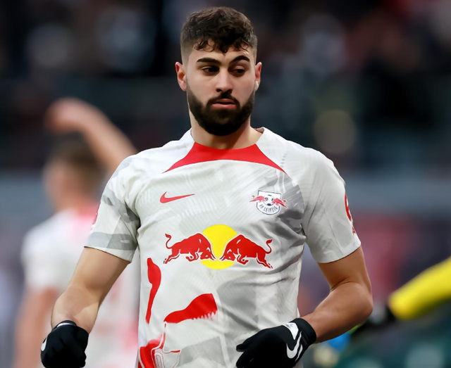 亚博娱乐网站- 刚刚！Scout关键时刻爆冷尤文图斯扳平良机备战亚冠，冲刺阶段莱比锡防线松动